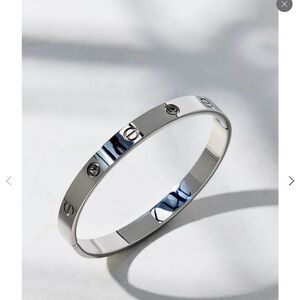 Silver Bangle Bracelet
